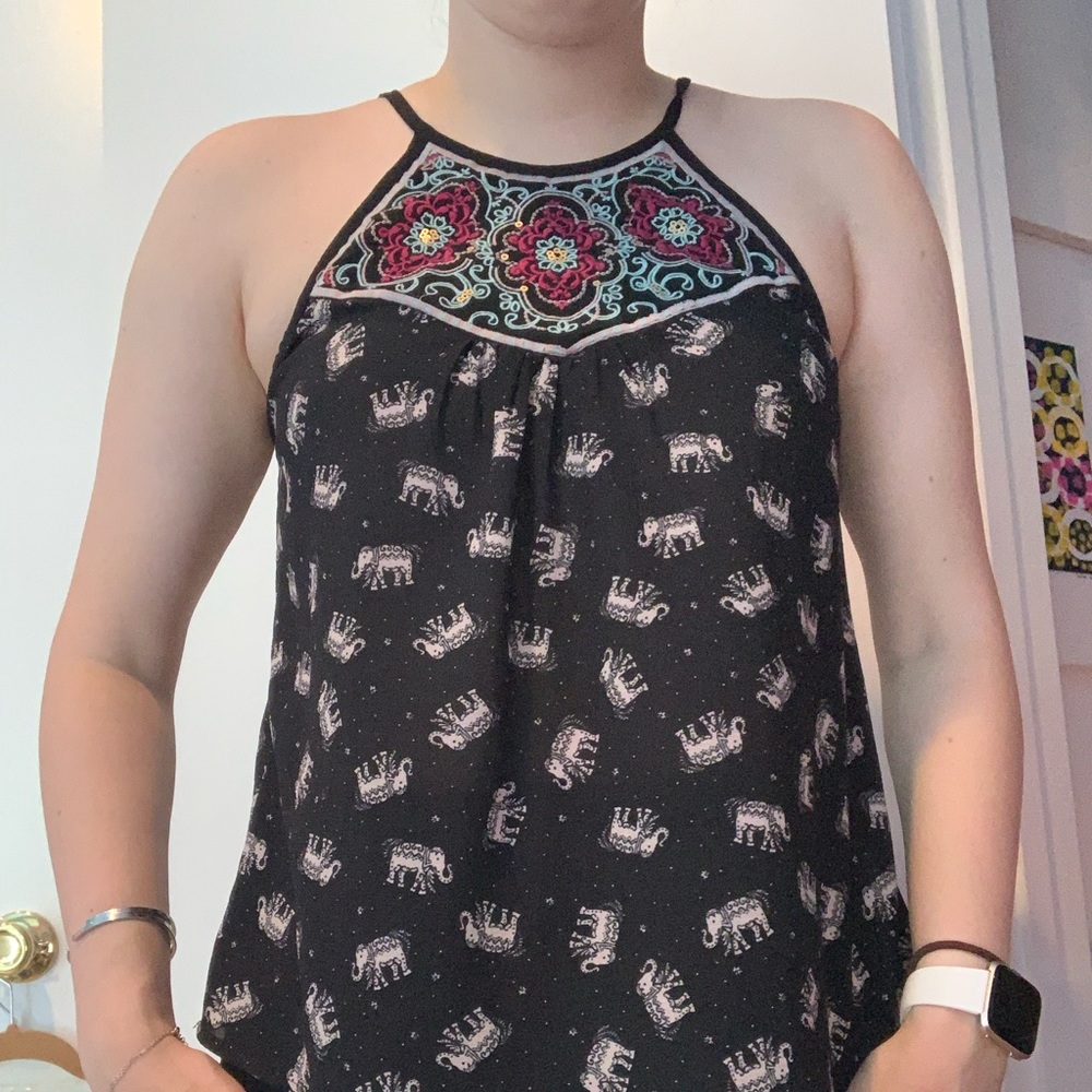 black elephant tank top with neck detail
